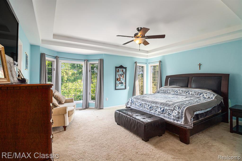 4020 Pine Ridge Court, Fenton, MI 48430 — Photo 14