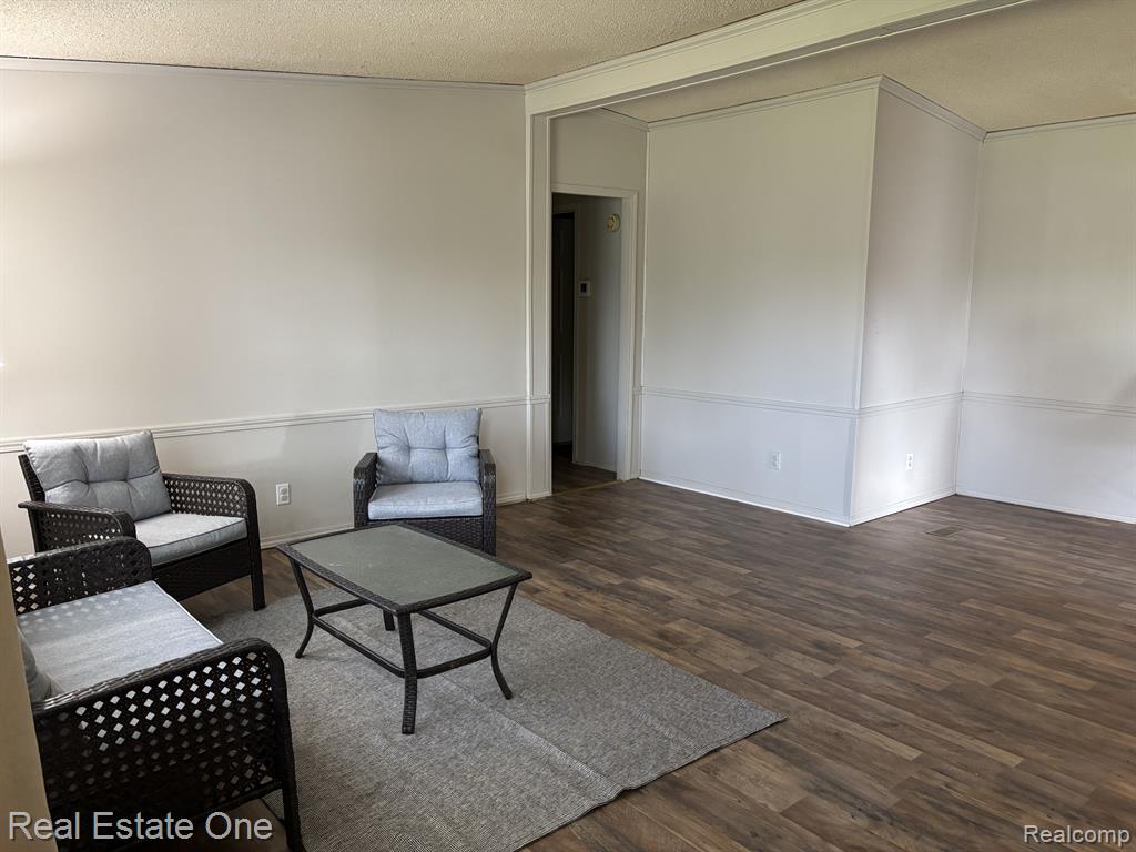 579 TURQUOISE Drive, Whitmore Lake, MI 48189 — Photo 6