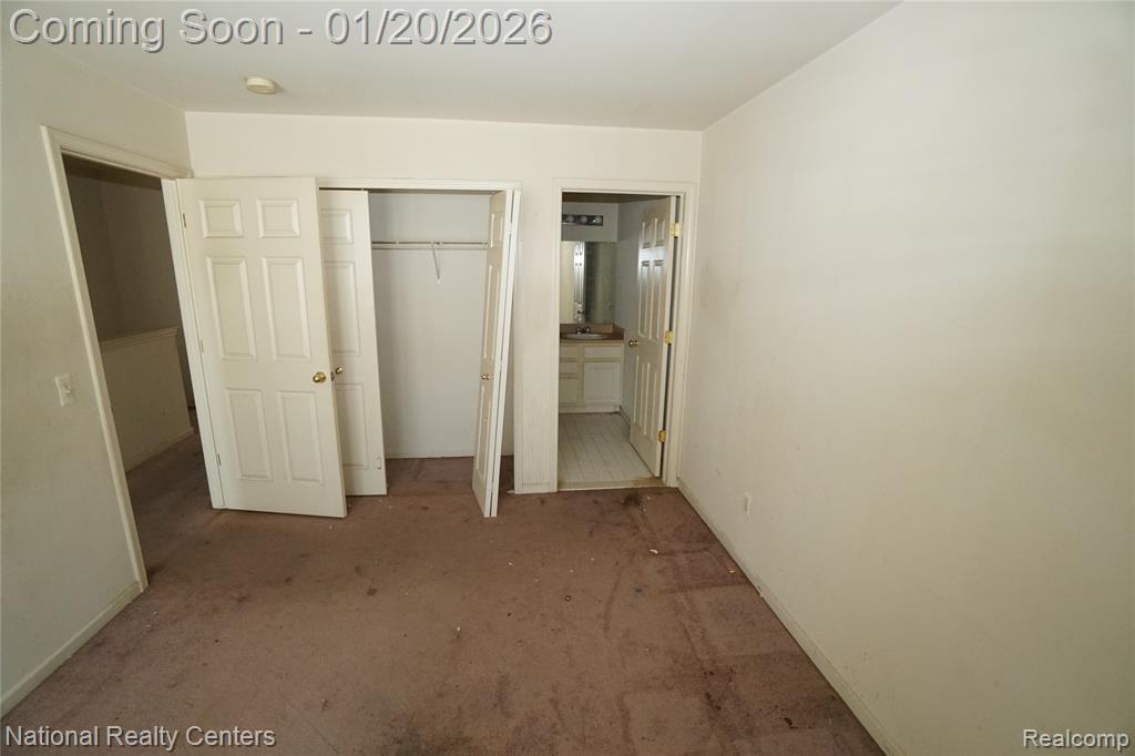 9025 Newport Way, 24, Livonia, MI 48150 — Photo 14