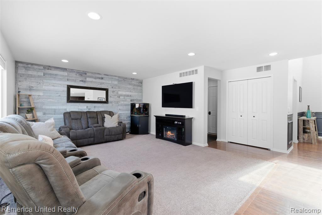 4145 Ash Tree Lane, Howell, MI 48843 — Photo 10