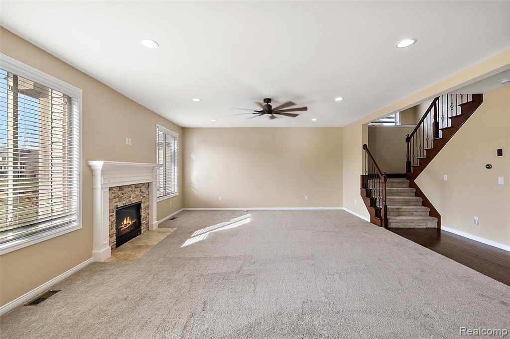 46267 Terrace Drive, Shelby Twp, MI 48317 — Photo 10