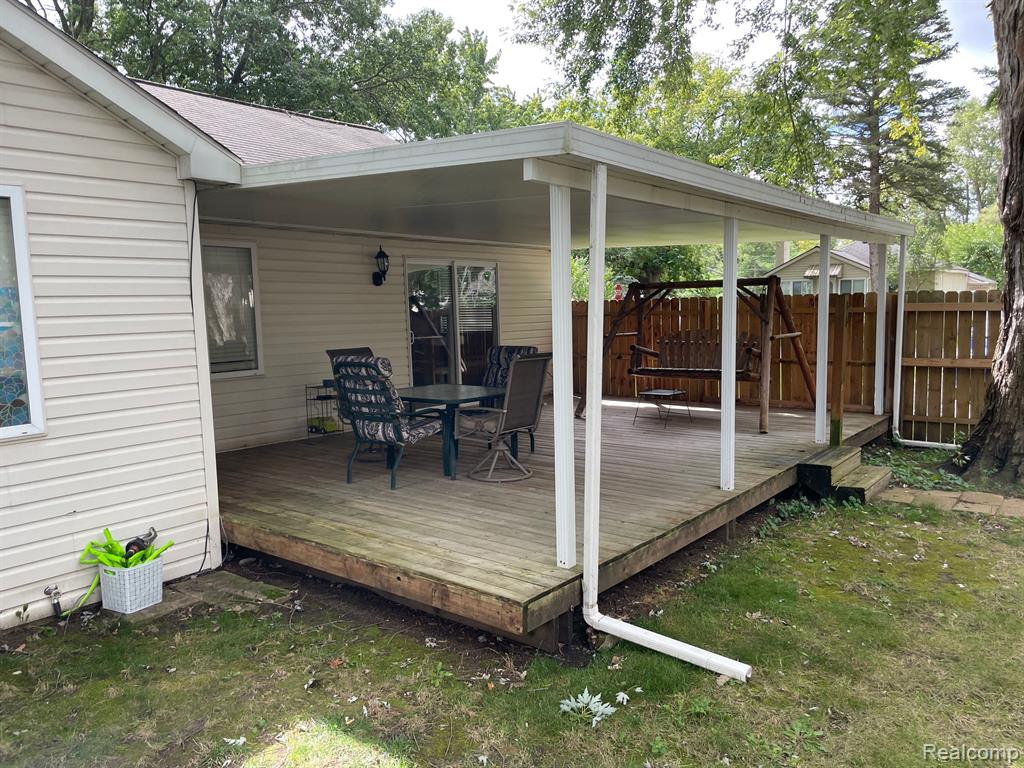 6508 Cloverton Drive, Waterford, MI 48329 — Photo 30