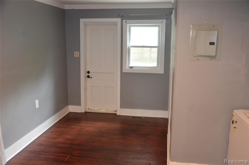 43 Margaret Street, Whitmore Lake, MI 48189 — Photo 11