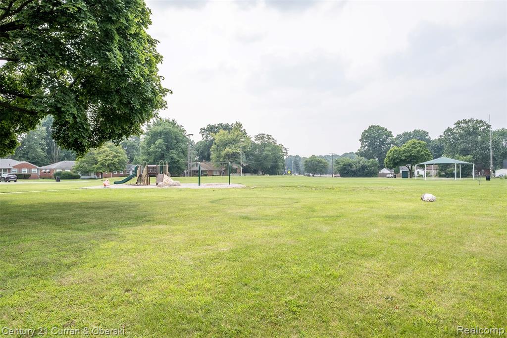 9663 Columbia, Redford, MI 48239 — Photo 55