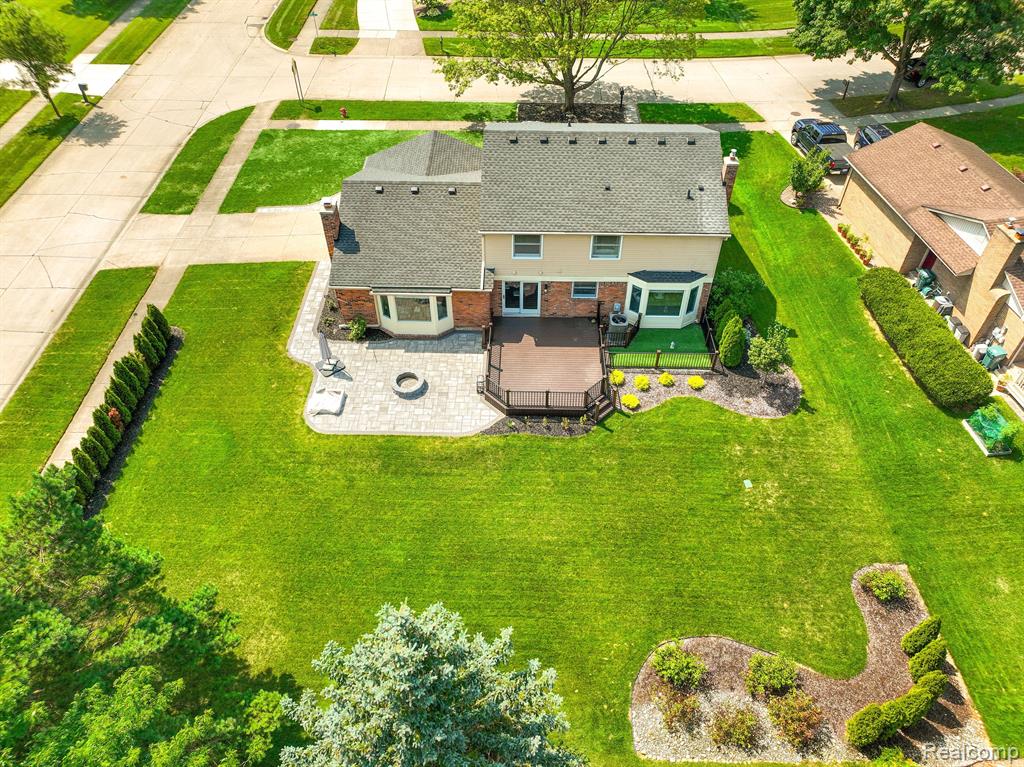 45550 DENISE, Plymouth, MI 48170 — Photo 45