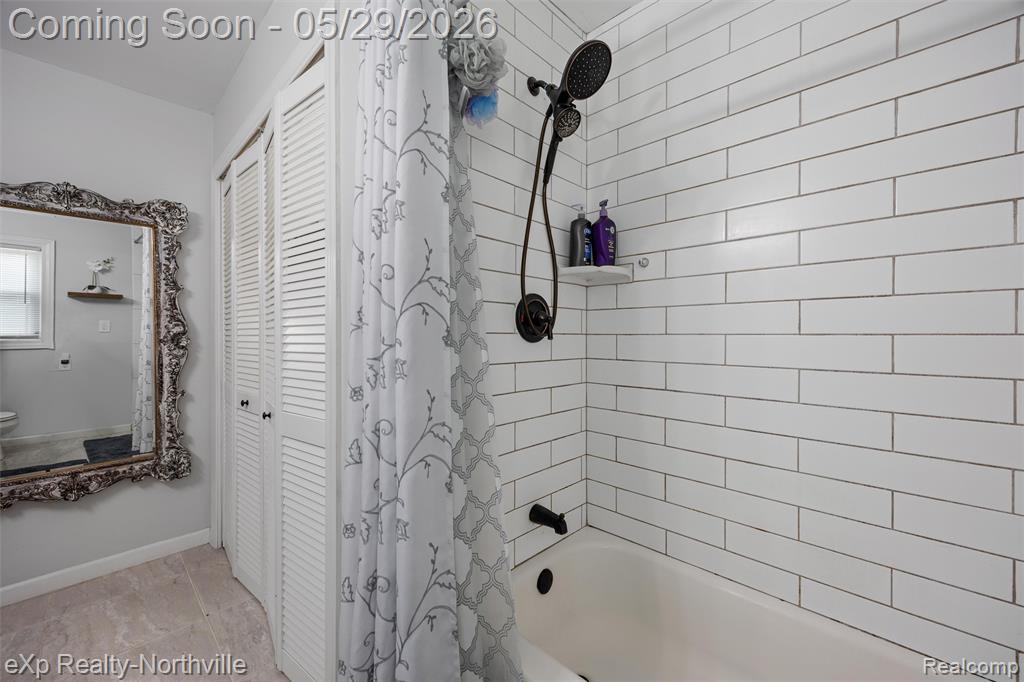 46049 Chatsworth Drive, Van Buren, MI 48111 — Photo 10