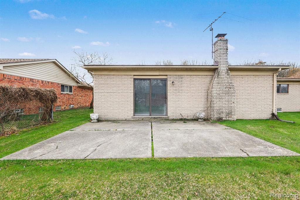 5698 Bingham Drive, Troy, MI 48085 — Photo 24