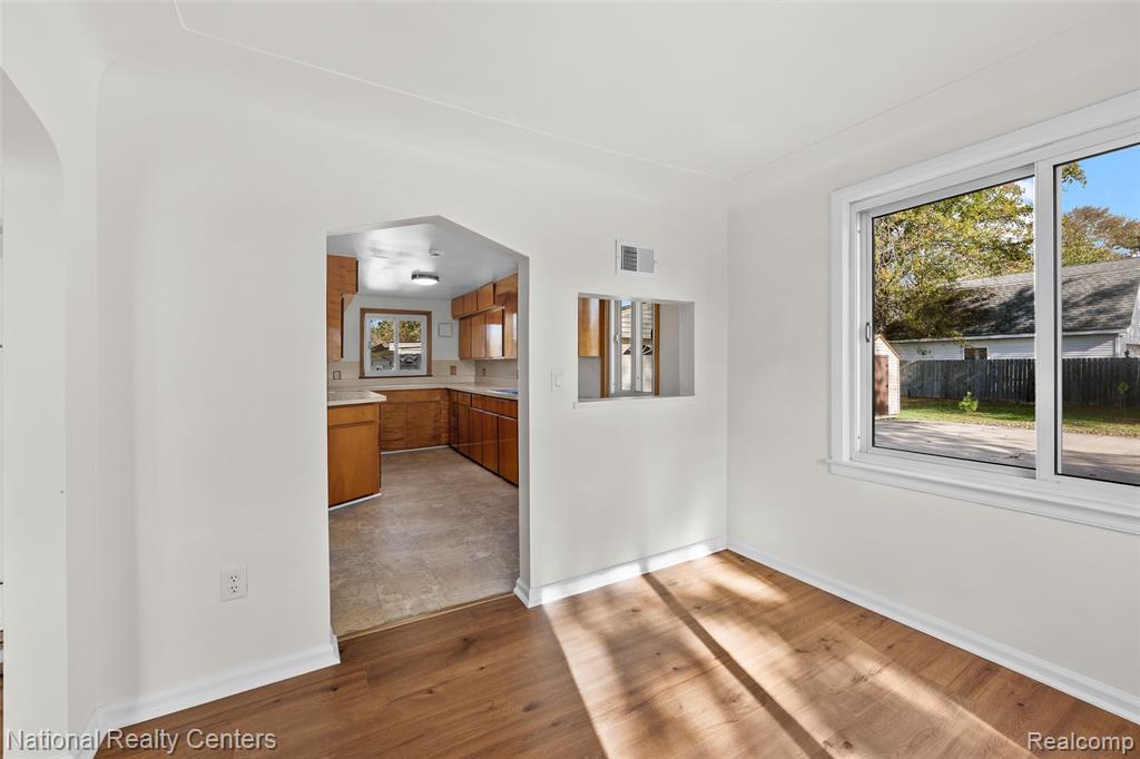 29842 Fort Road, Rockwood, MI — Photo 24
