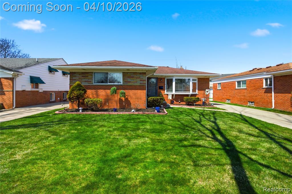 30725 Whittier Avenue, Madison Heights, MI 48071 — Photo 5