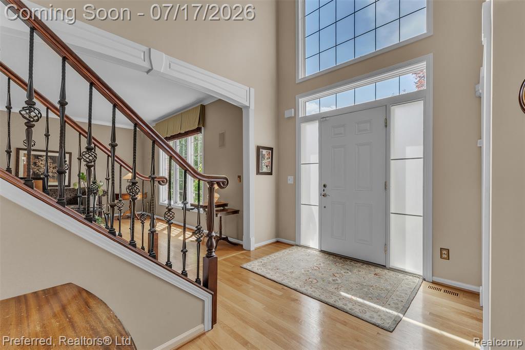 46564 Southview Lane, Plymouth, MI 48170 — Photo 5