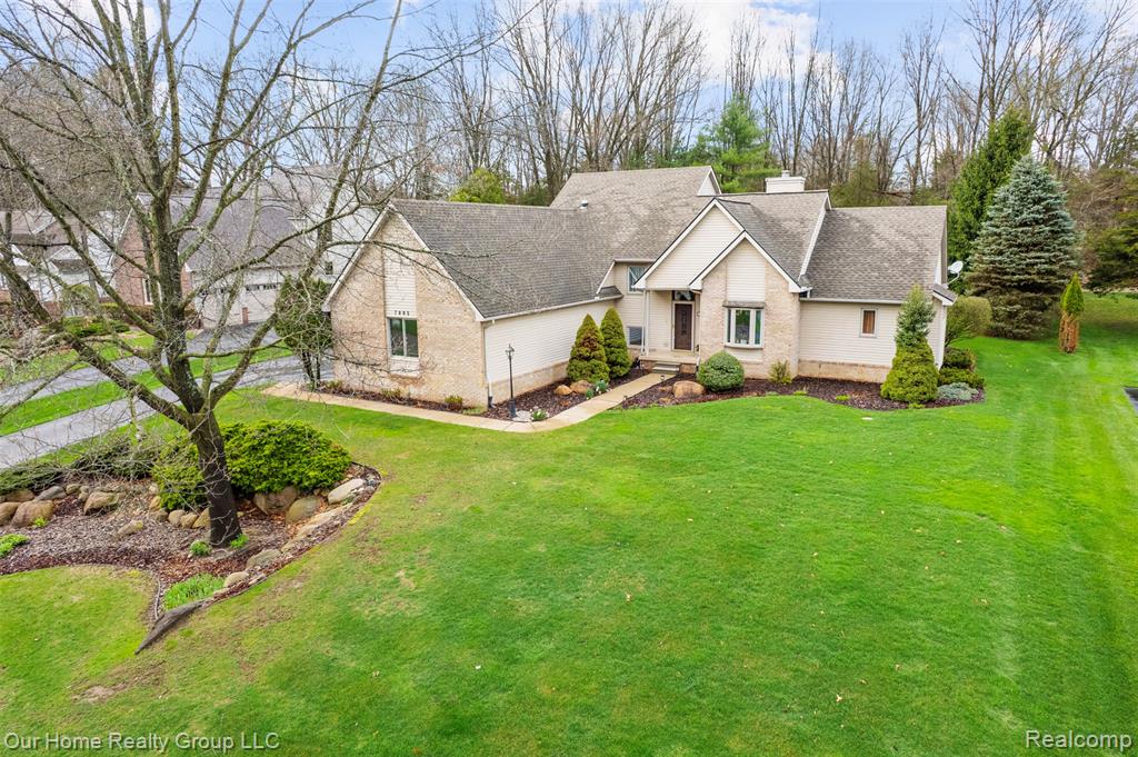7805 Partridge Hill Drive, Brighton, MI 48116 — Photo 39