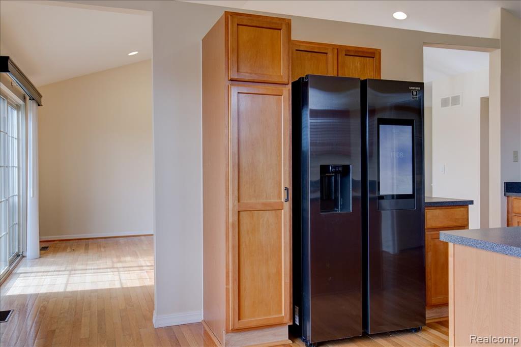 45898 Grant Court, Macomb, MI 48044 — Photo 8