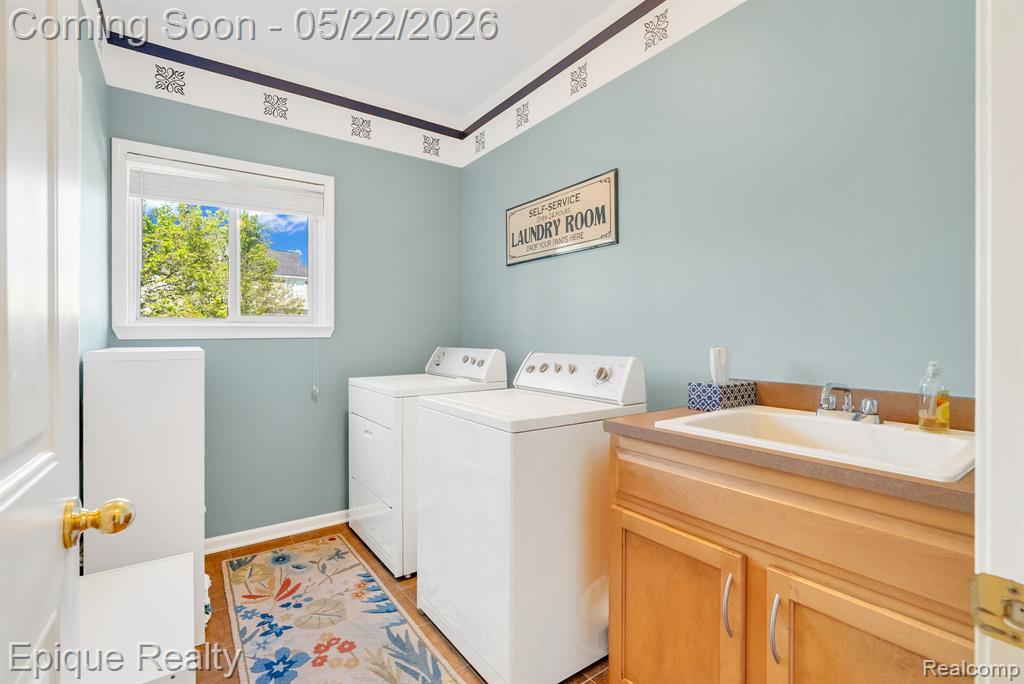 819 Pine Ridge Avenue, Oxford, MI 48371 — Photo 30