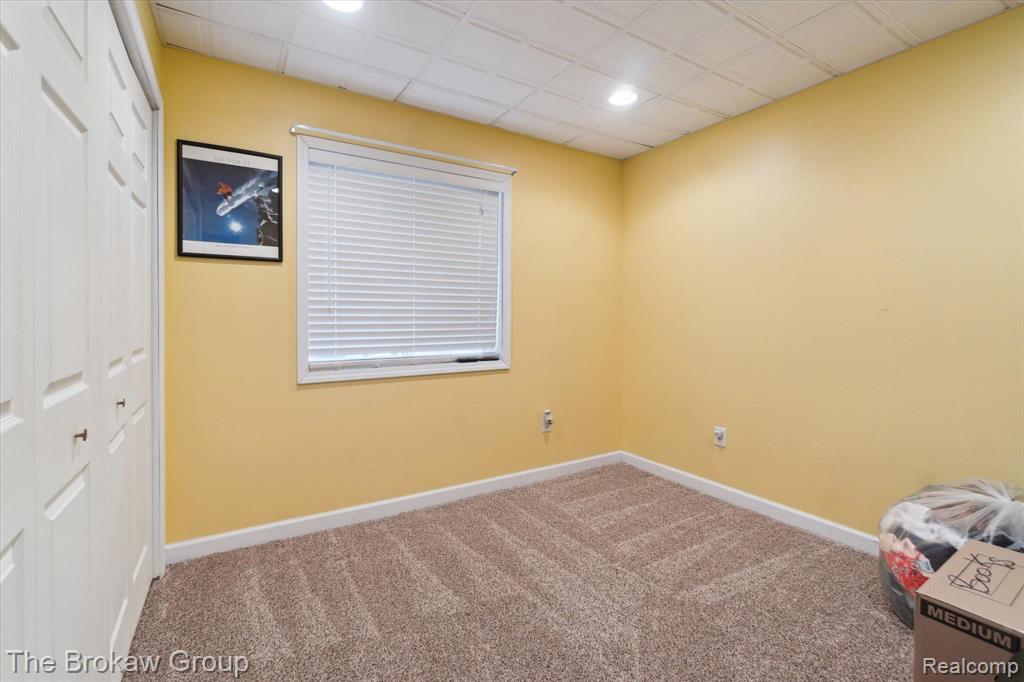 5232 NORTHWOOD Road, Grand Blanc, MI 48439 — Photo 48