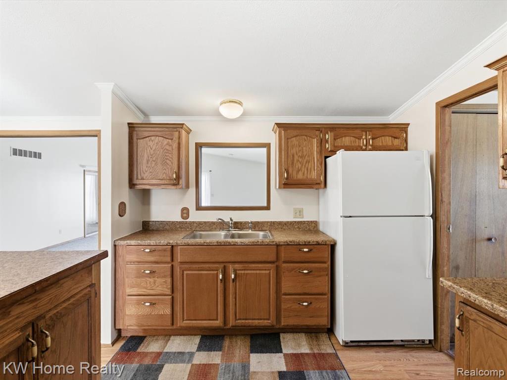 8890 Jeddo Road, Avoca, MI 48006 — Photo 9
