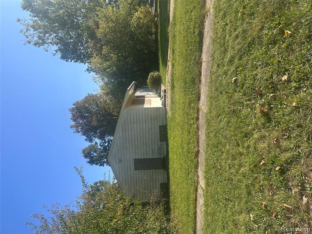 6242 Palmetto Drive, Mount Morris, MI 48458 — Photo 2