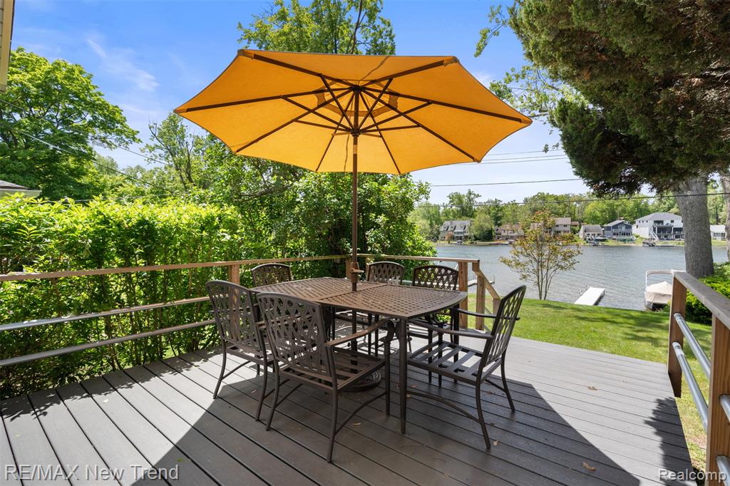 4044 Fieldview Avenue, West Bloomfield, MI 48324 — Photo 5