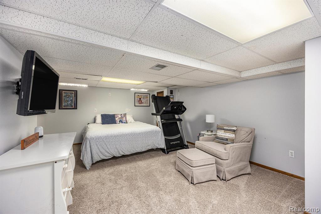 47751 Chrys Road, Macomb, MI 48044 — Photo 21
