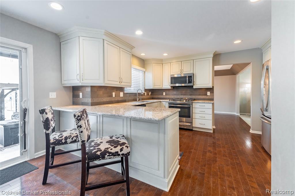 60628 S Lyon Trail, South Lyon, MI 48178 — Photo 18