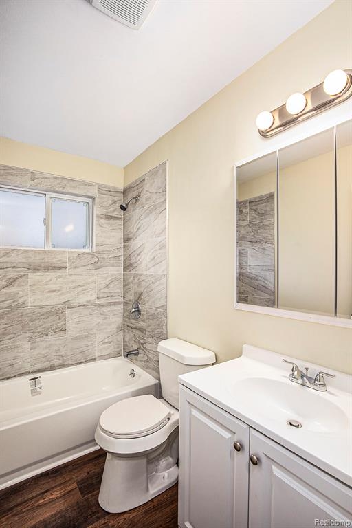 5111 Paro Drive, Flint, MI 48506 — Photo 7