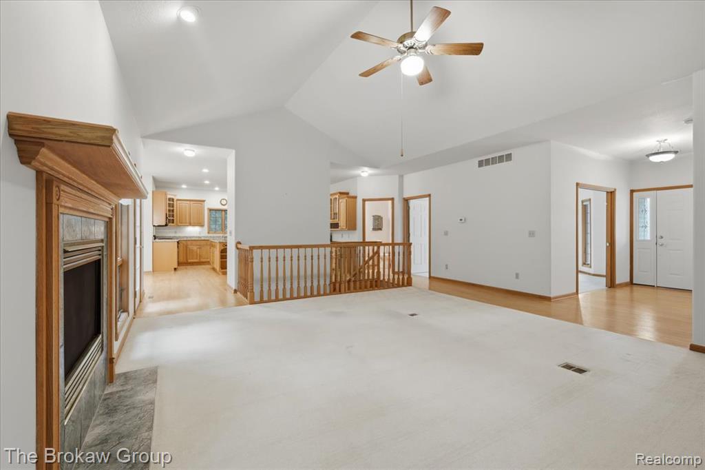 10261 Coachman Court, Davison, MI 48423 — Photo 14
