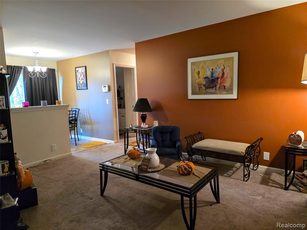4424 Cheyenne Avenue, Flint, MI 48507 — Photo 5