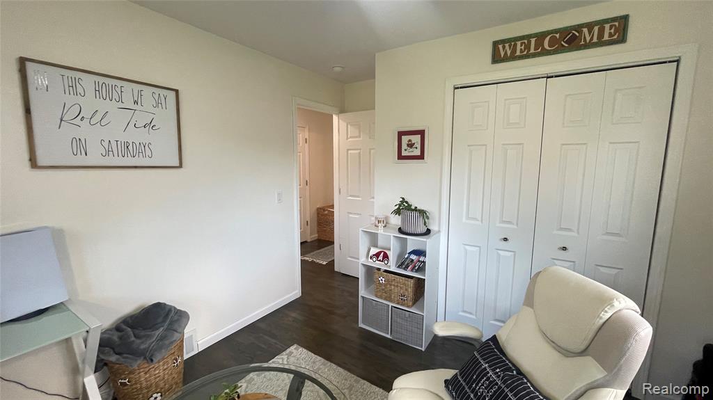 2966 Burlington Drive, Buena Vista, MI 48601 — Photo 18