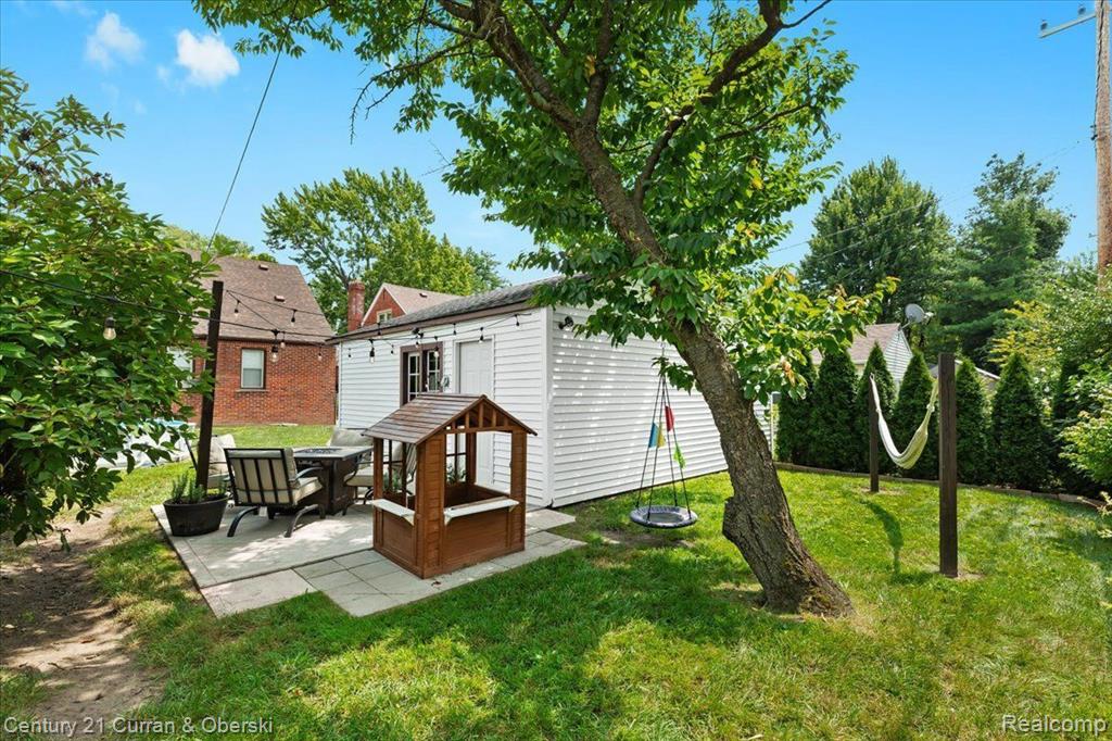 405 N LAFAYETTE Street, Dearborn, MI 48128 — Photo 9