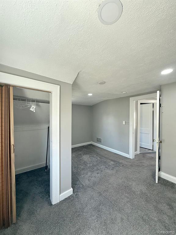 6101 ORCHARD Avenue, Dearborn, MI 48126 — Photo 16