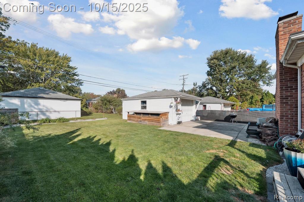 9931 E Clements Circle, Livonia, MI 48150 — Photo 37