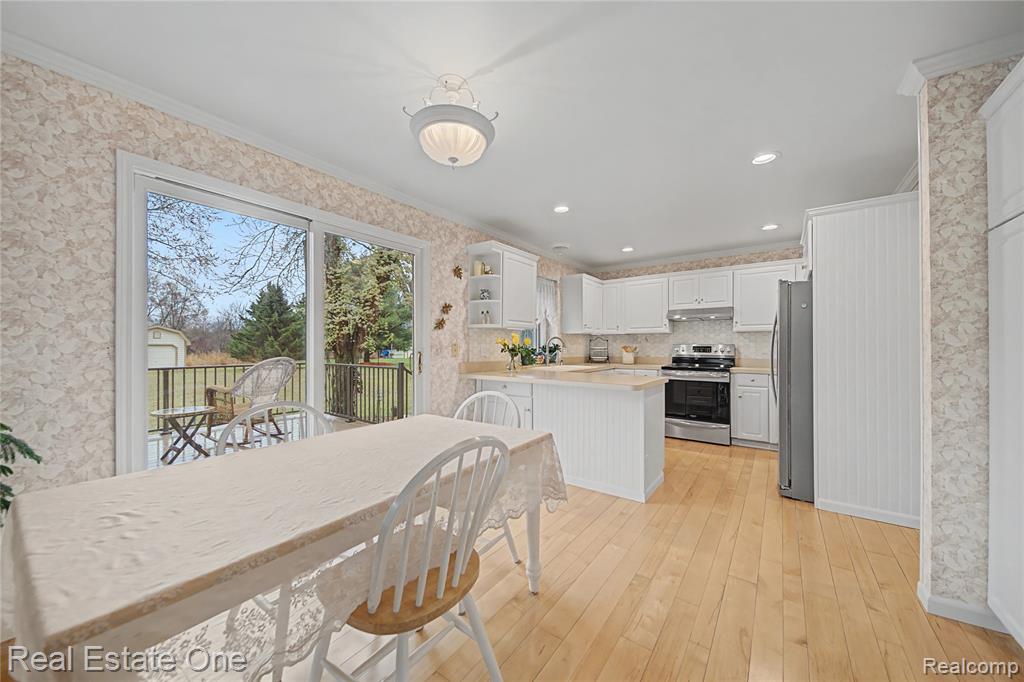 7545 Werkner Road, Chelsea, MI 48118 — Photo 9