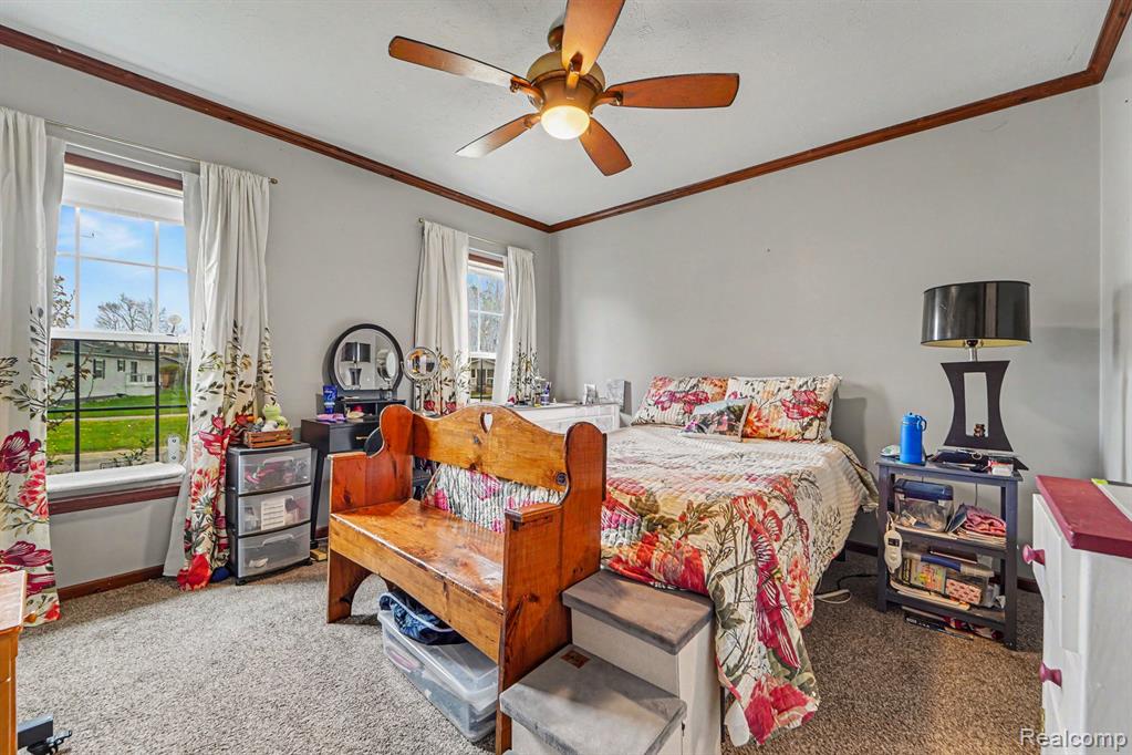 1031 Falstaff Circle - Photo 5