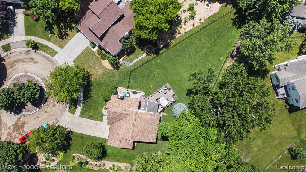 761 Stoney Drive, South Lyon, MI 48178 — Photo 36