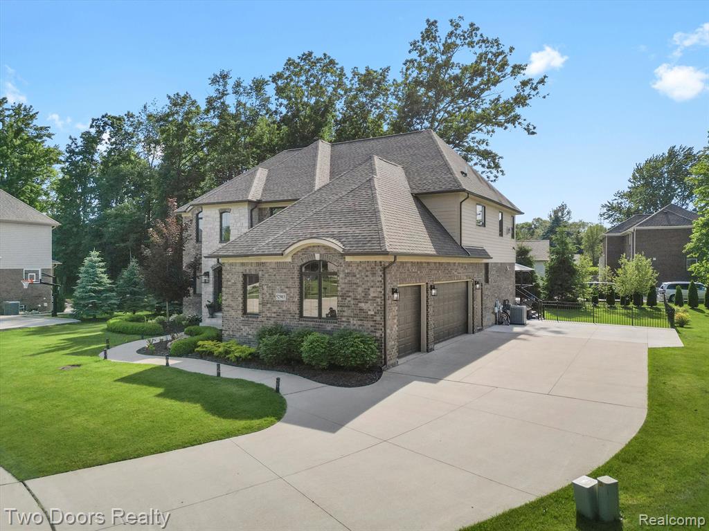 52903 Forest Grove, Shelby Twp, MI 48315 — Photo 56