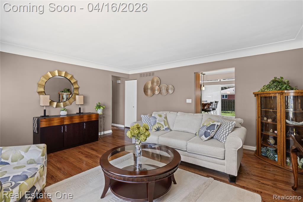 25202 Anchorage Street, Harrison Township, MI — Photo 10