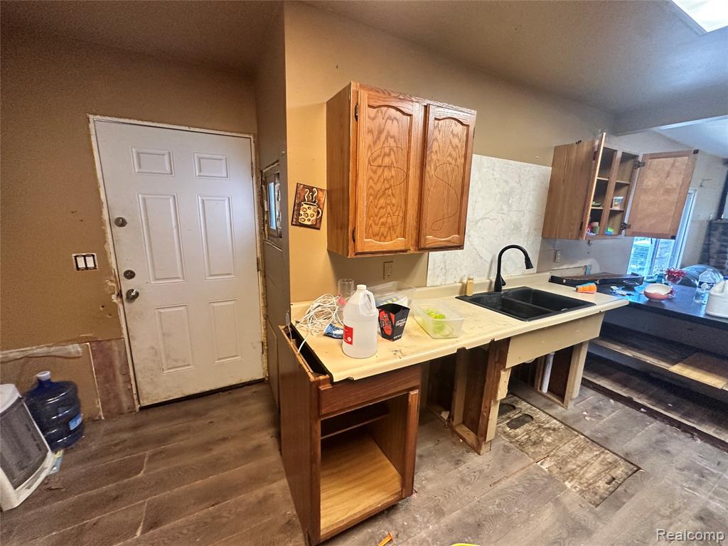 235 Woodbine Drive, Milford, MI 48380 — Photo 13