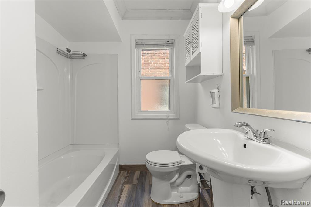 450 N Denwood Street, Dearborn, MI 48128 — Photo 19