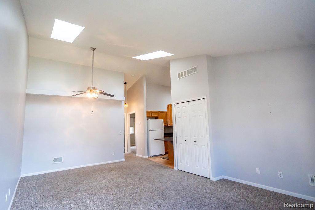 23273 Bunte Court, Trenton, MI 48183 — Photo 6
