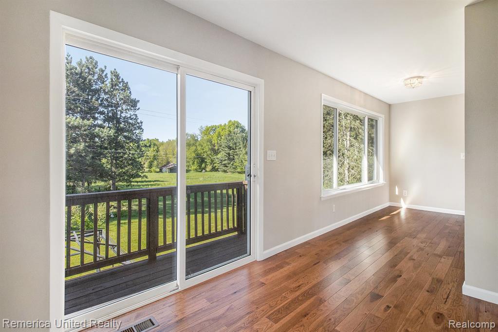 400 E SCHAFER Road, Pinckney, MI 48169 — Photo 22