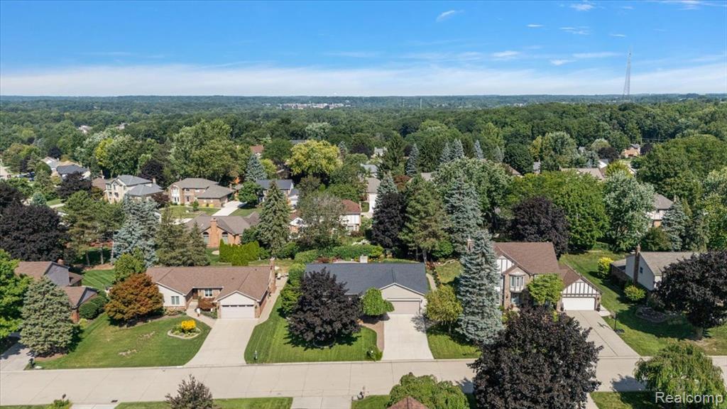 41908 Pon Meadow Drive, Northville, MI 48168 — Photo 44