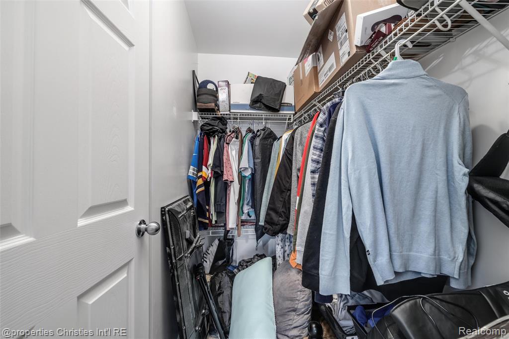 45727 Heather Ridge Drive, 224, Macomb, MI 48044 — Photo 22