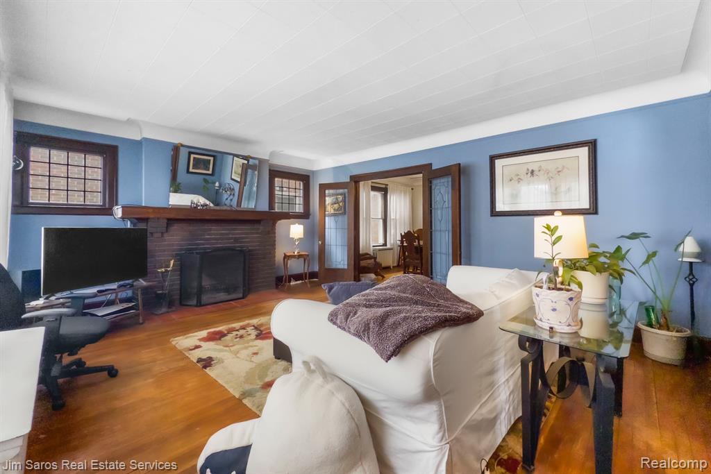 1338 Somerset Avenue, Grosse Pointe, MI 48230 — Photo 3