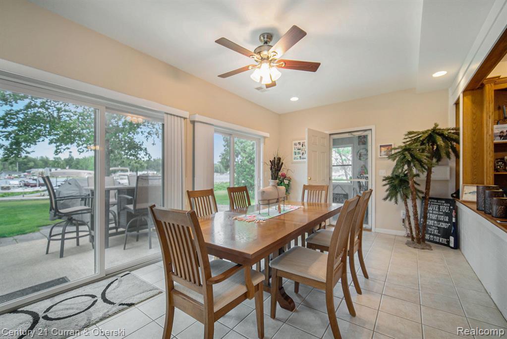 504 Olcott Lake Drive, Jackson, MI 49201 — Photo 17