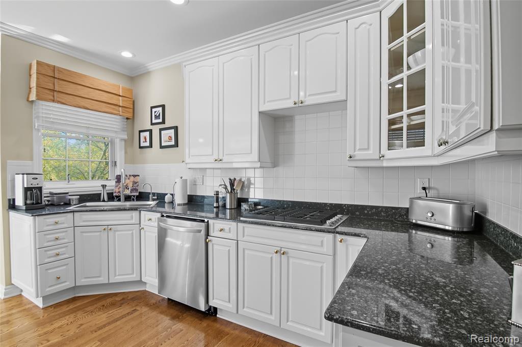 2879 Hastings Court, Oakland, MI 48306 — Photo 12