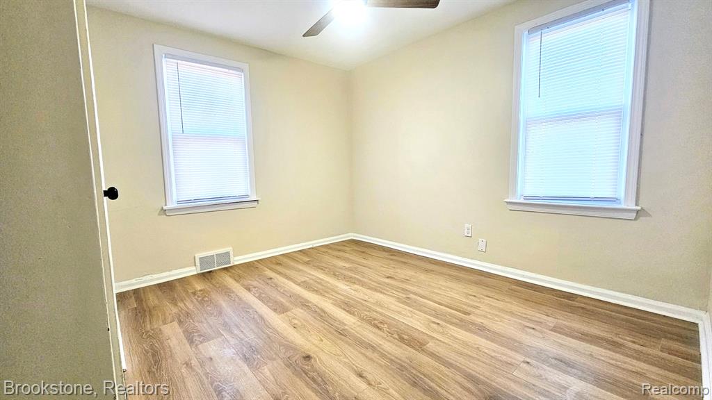 19338 Murray Hill Street, Detroit, MI 48235 — Photo 30
