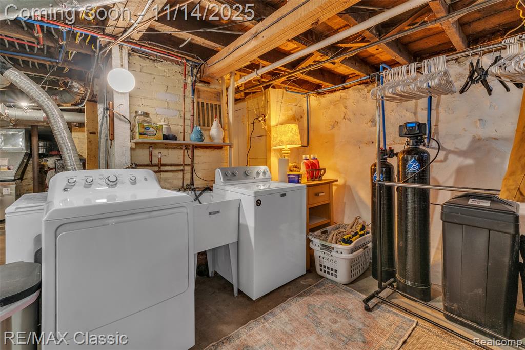 108 Washington Street, Holly, MI 48442 — Photo 43
