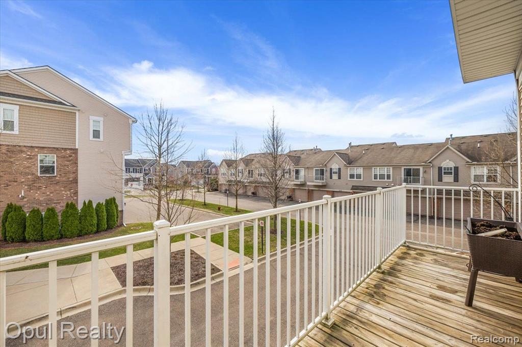 442 N WIXOM Road, Wixom, MI 48393 — Photo 32