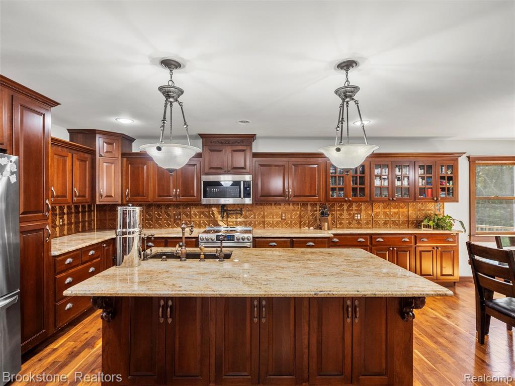175 Barr Road, Oxford, MI 48370 — Photo 10