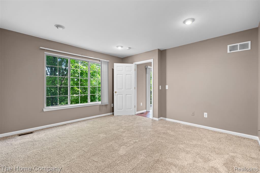 45880 Grant Court, Macomb, MI 48044 — Photo 18