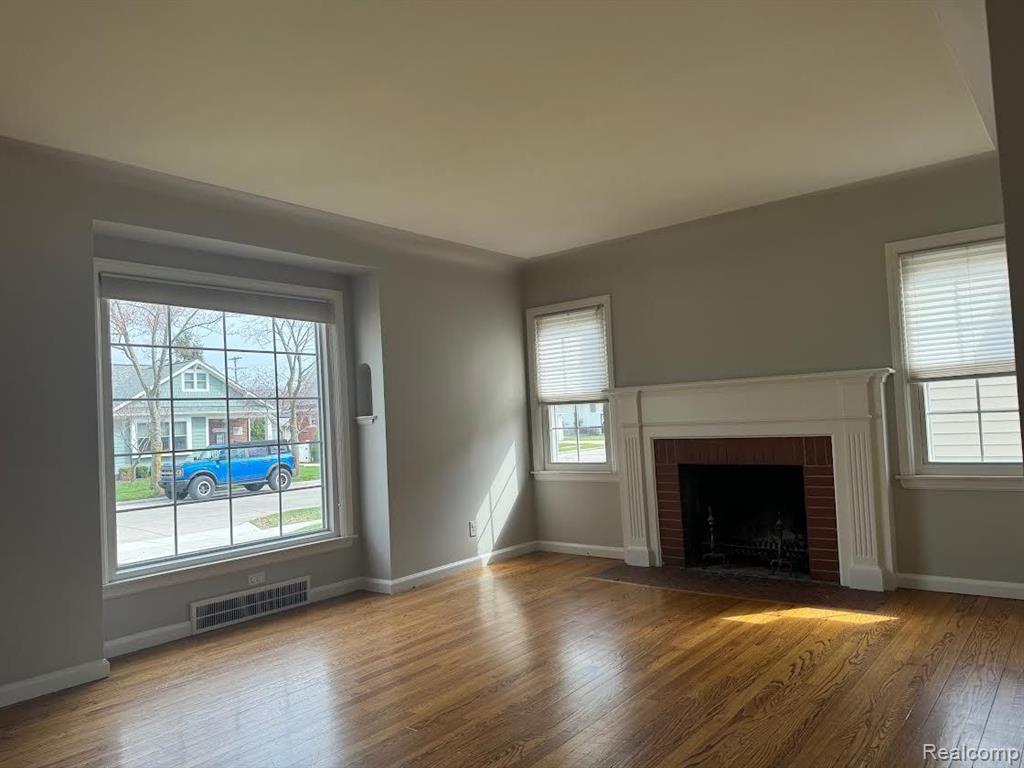 881 SIMPSON Street, Plymouth, MI 48170 — Photo 7